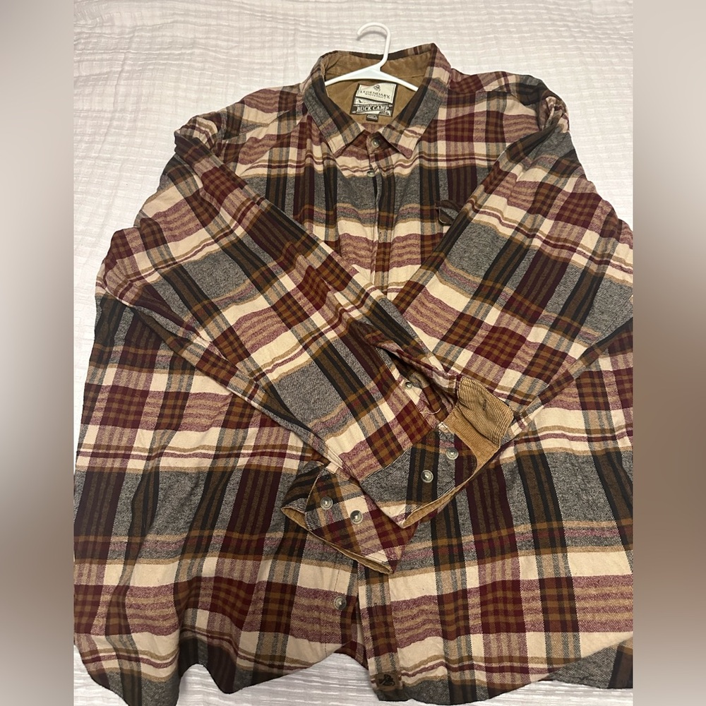 Men’s flannel shirt